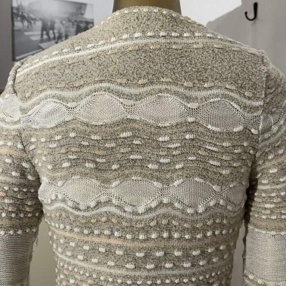 St John Elegant Cream and Gray Women's Sweater - Picture 4 of 10